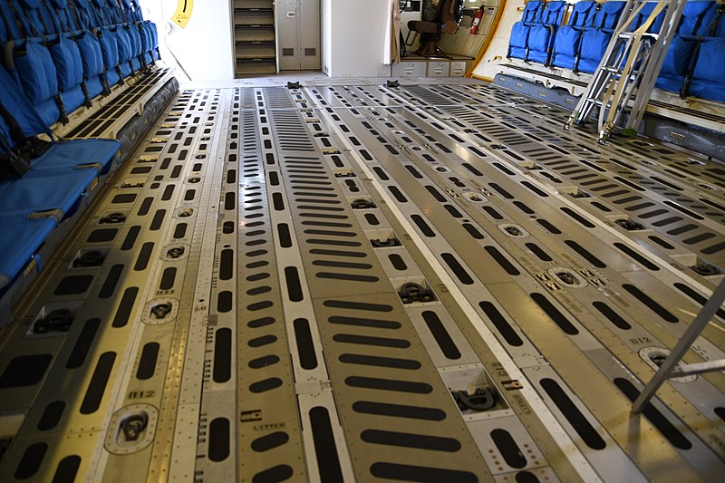 File:JASDF C-2(78-1205) floor at Komaki Air Base March 3, 2018 01.jpg