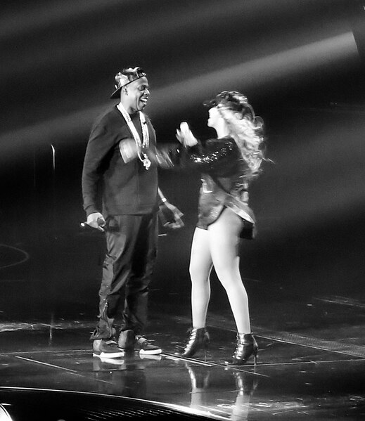 Jay-Z and Beyoncé performing.