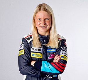 Jessica FIA WTCR.jpg