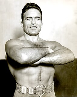 <span class="mw-page-title-main">Jim Londos</span> Greek professional wrestler (1894–1975)