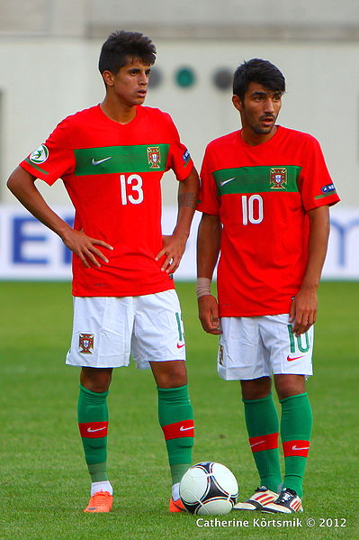 File:João Cancelo and Ricardo Esgaio.jpg