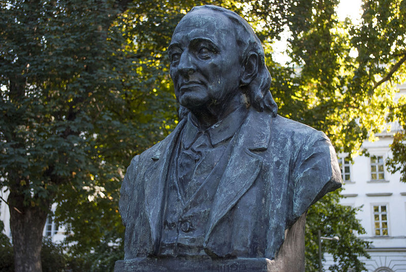 File:Josef Madersperger, Karlsplatz (5).jpg