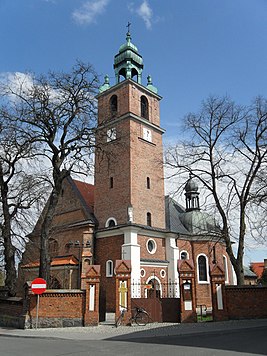 Kłecko (p.Gniezno) nr 17 A, późnogotycki kościół św.Jerzego i św.Jadwigi (przeb. 1781) f2012-04-22 AdaM.JPG