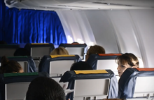 Sitzreihen der Economy Class in einer Boeing 737