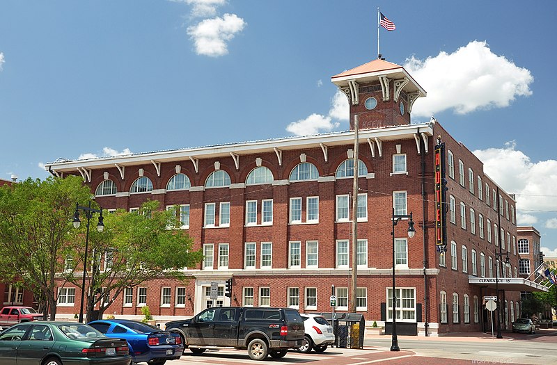 File:Keen Kutter Building - Old Town - Wichita, Kansas.jpg