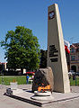 pl: Pomnik na kruszwickim rynku en: Monument on market place in Kruszwica