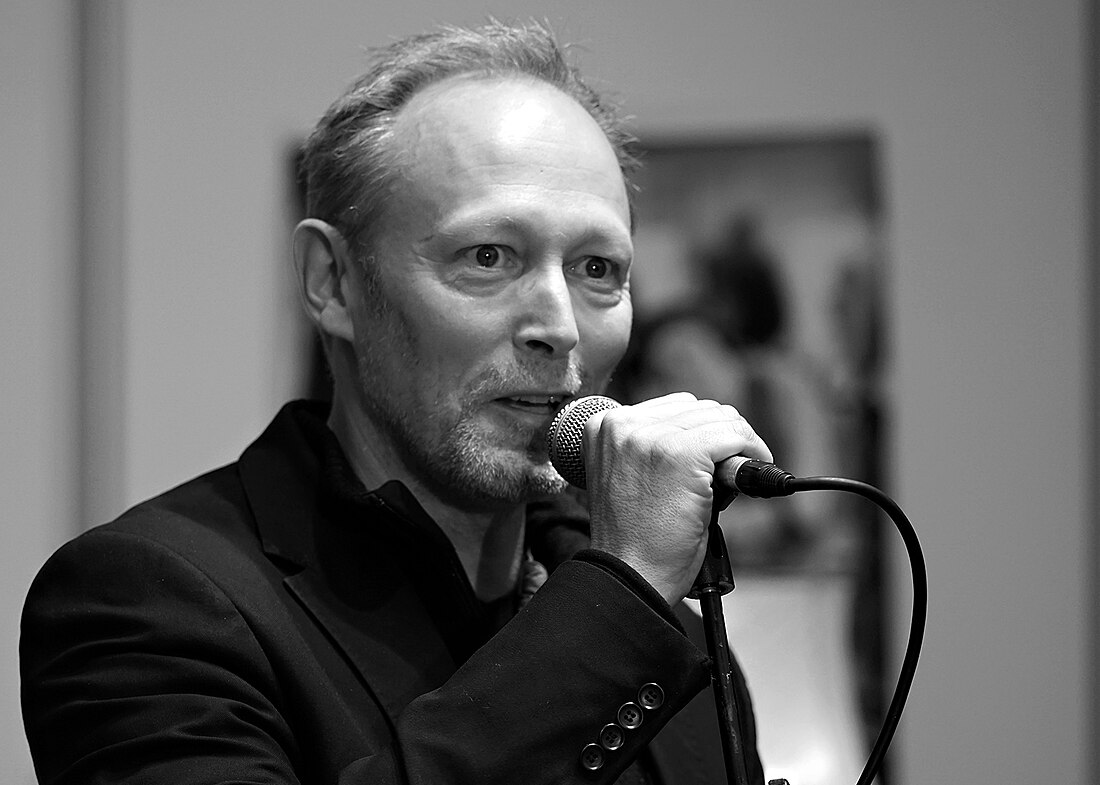 Lars Mikkelsen