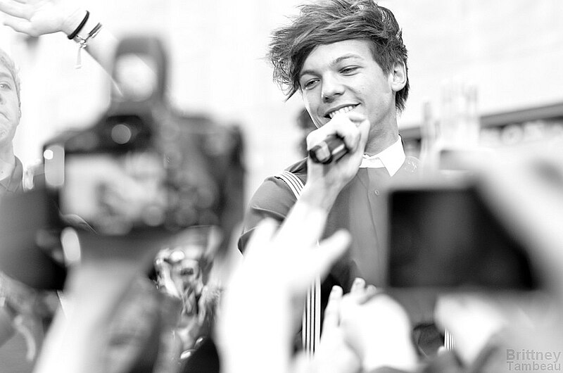 File:Louis Tomlinson Today Show.jpg