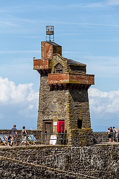 File:Lynmouth (Devon, UK) -- 2013 -- 1493.jpg