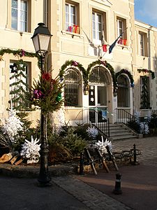 Mairie Chatelet-en-brie.JPG