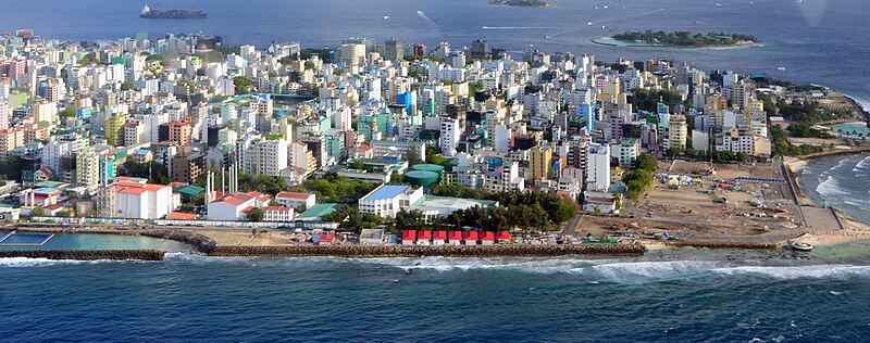 File:Malé Maldives (2).jpg