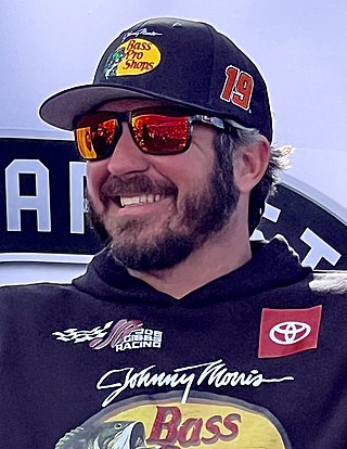 <span class="mw-page-title-main">Martin Truex Jr.</span> American racing driver