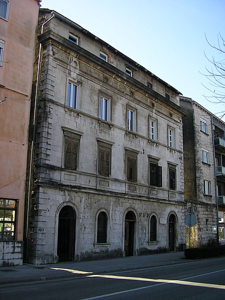 File:Metkovic hotel Austria.JPG