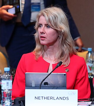 <span class="mw-page-title-main">Mona Keijzer</span> Dutch politician (born 1968)