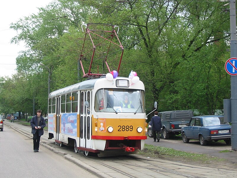 File:Moscow tram 2889 2005-05 1116074954 Selskokhozyaistvennaya street Tatra T3.jpg