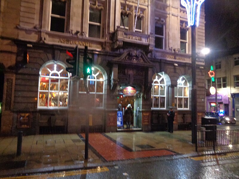 File:Mr Foley's Cask Ale House, the Headrow, Leeds (14th November 2015).JPG