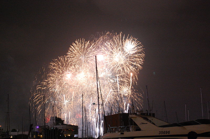 File:National Day Fireworks Display 2007 From Causeway Bay (1468320329).jpg