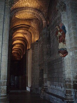 Nave lateral izquierda de la Colegiata de San Isidoro de León