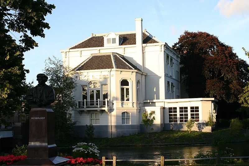 File:Noordeinde 1 Leiden.jpg