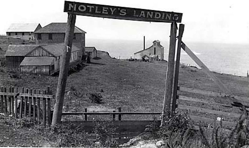 File:Notleys Landing, Big Sur 1914.jpg