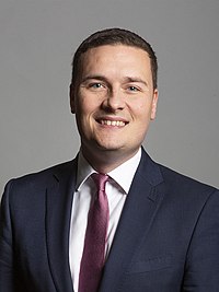 Official portrait of Wes Streeting MP crop 2.jpg