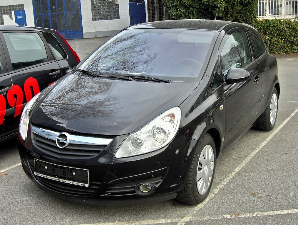 File:Opel Corsa D 1.2 Twinport Edition front 20100602.jpg - Wikimedia  Commons