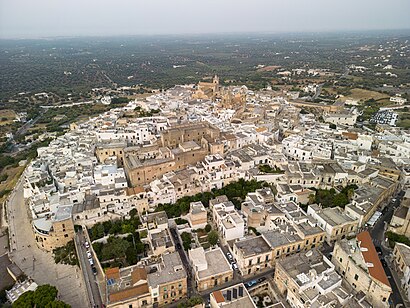 Come arrivare a Ostuni con i mezzi pubblici - Informazioni sul luogo