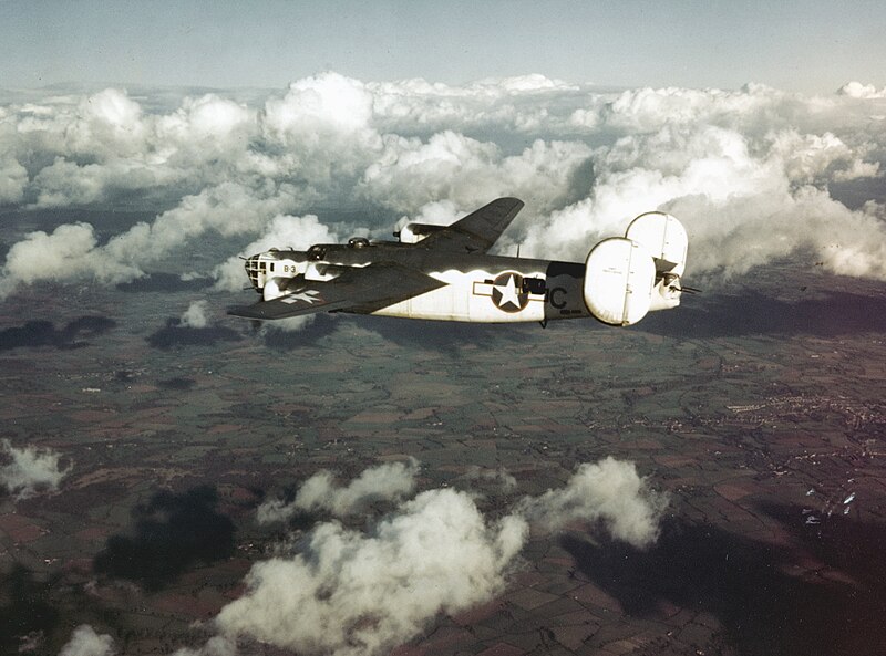 File:PB4Y-1 VB-103 summer 1943.jpg