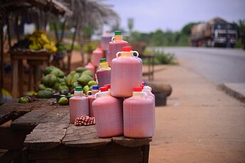 How many tons palm kernels are needed to produce 1 ton palm kernel