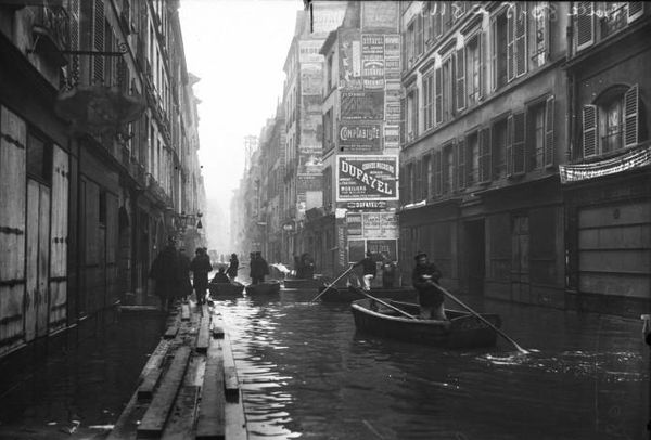 January 21, 1910: Seine River overflows its banks in Paris