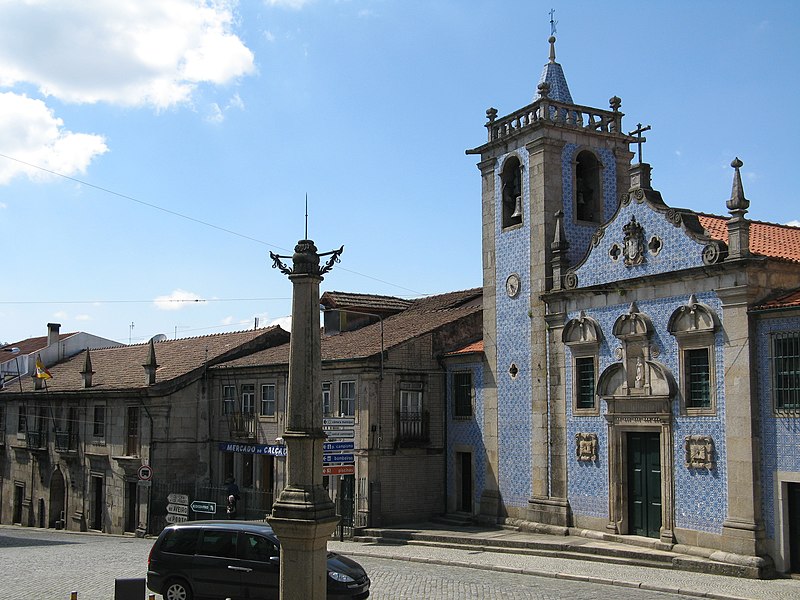 File:Pelourinho de Vouzela (2).jpg