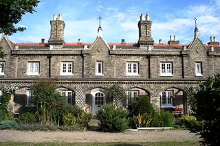 <span class="mw-page-title-main">Free Watermen and Lightermen's Almshouses</span> Building in London Borough of Bromley, England