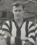 Thumbnail for Phil Ryan (footballer, born 1925)