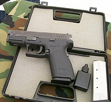 Pištolj HS 2000.jpg