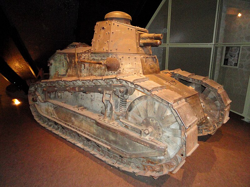 armored tanks ww1