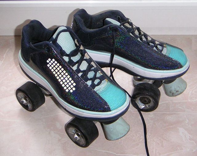 Roller skates - Wikipedia