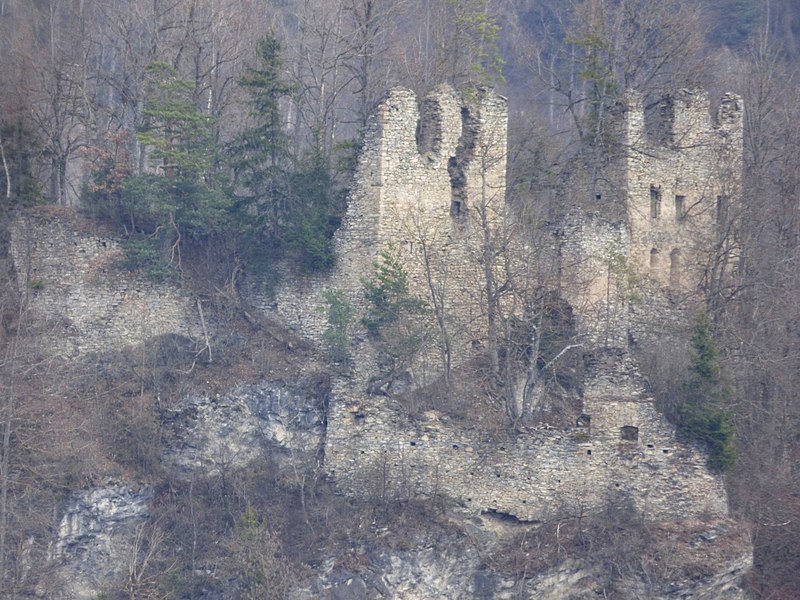 File:Ruine Mittertrixen.jpg