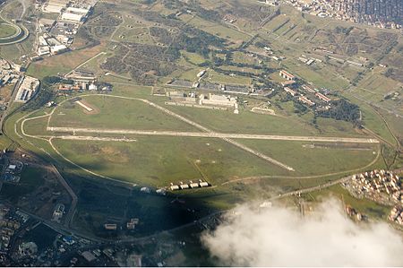 Samandira Airport Karakas 1