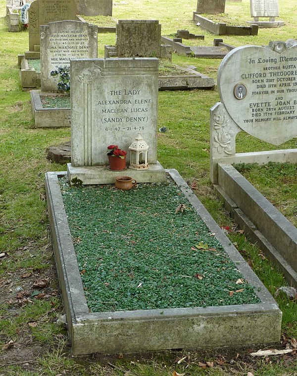 Sandy Denny's grave at Putney Vale Cemetery, London, in 2014