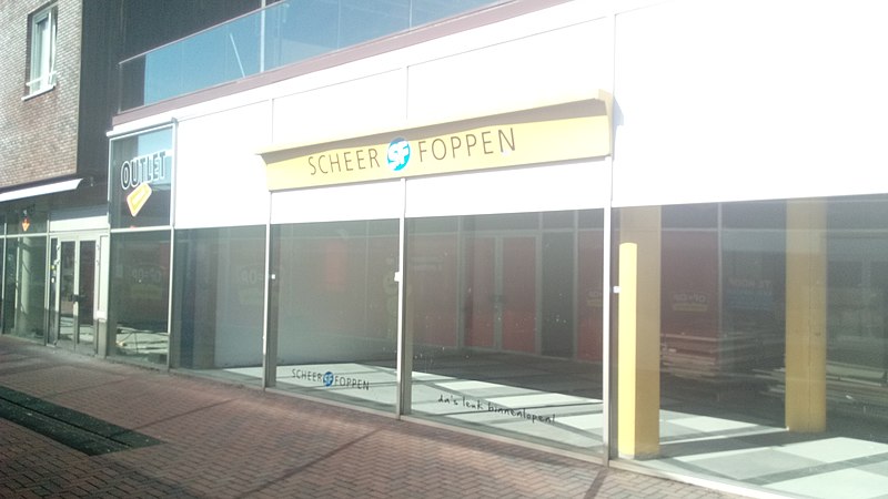 File:Scheer & Foppen, Stadskanaal (2019) 06.jpg