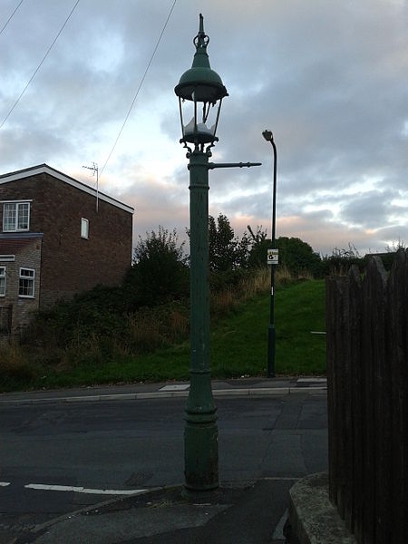 File:Sewer Gas Lamp, Kent Road.jpg