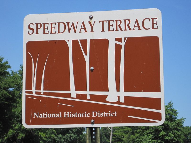 File:Speedway Terrace Memphis TN 02 Faxon Ave sign.jpg