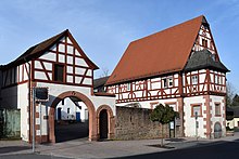 Kurmainzisches Zollhaus von 1546 nahe der Gersprenz am nördlichen Ortseingang, Ansicht von Osten