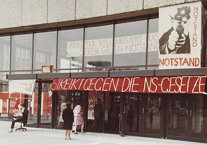 File:TU Berlin 1968a.jpg