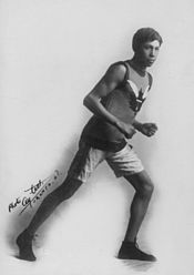Tom Longboat was a dominant runner in the 1900s. T Longboat, the Canadian runner Running (HS85-10-18315).jpg