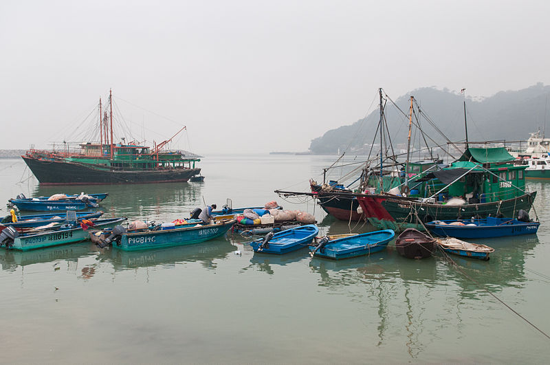 File:Tai O village, Hong Kong (6847725196).jpg