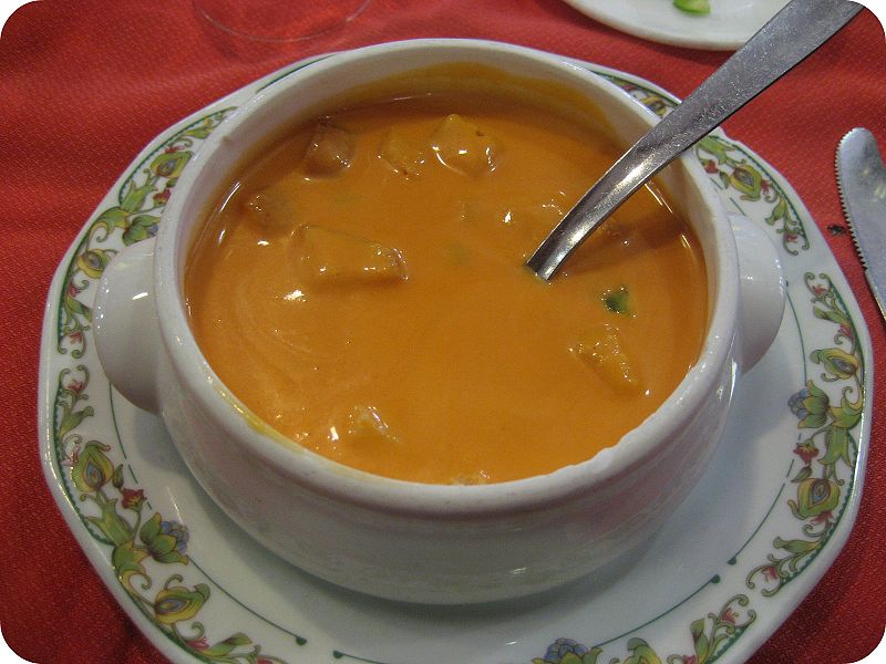 File:Tazón de gazpacho.jpg