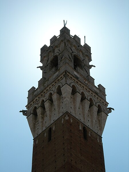 File:Torre del mangia.JPG