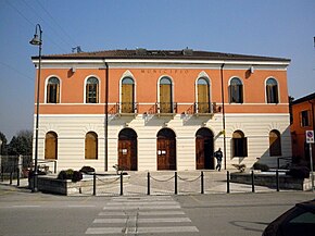 Town hall (Villanova del Ghebbo).jpg