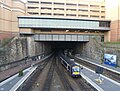 Aus dem Queen Street Tunnel einfahrender Zug, 2012